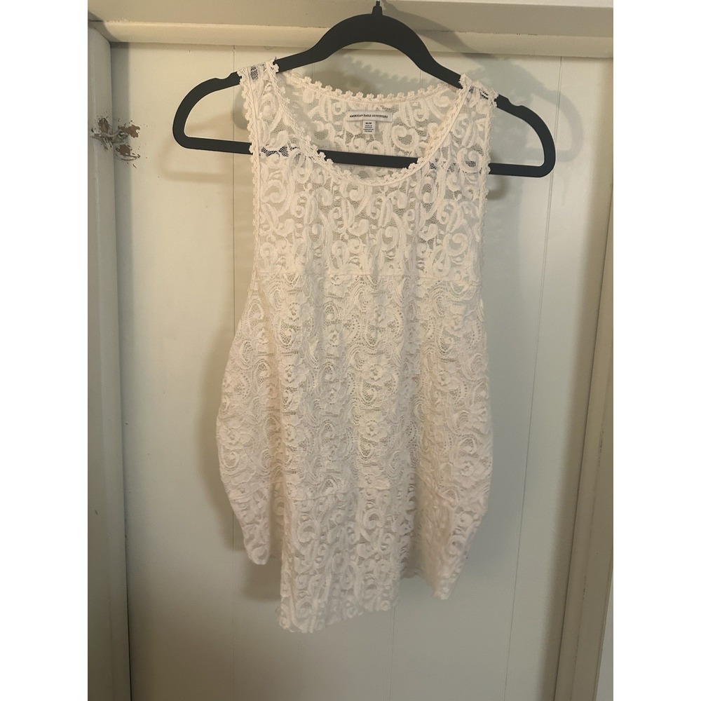 American Eagle Women's Ivory Lace Tank Top Size Medium Festival Racerback Tank